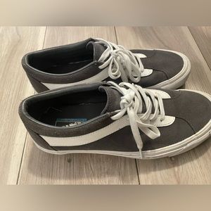 Vans gray/white